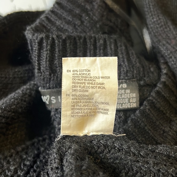 Women’s L Black Waffle Knit Sweater - Picture 5 of 5